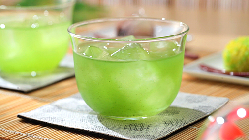 How to prepare a “Cold-brewed green tea” 「冷泡绿茶」的美味冲泡法 「미즈다시 녹차」맛있게 드시는 법
