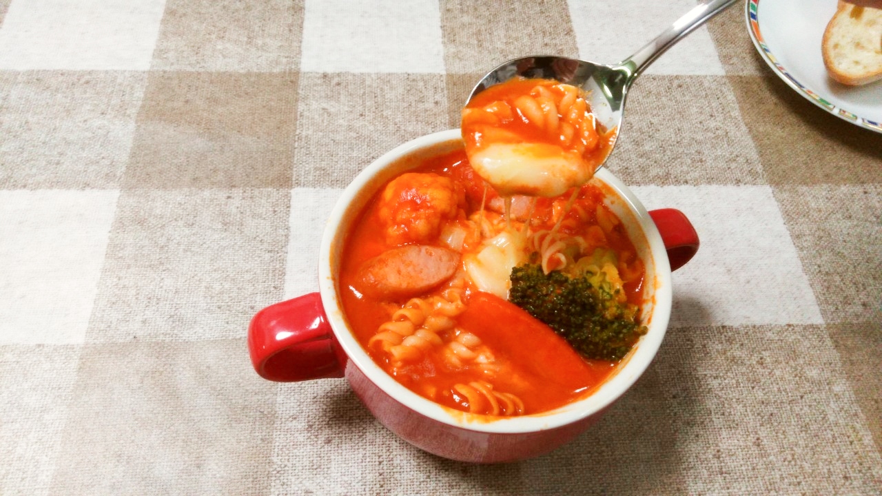 スープ DE トマトパスタ