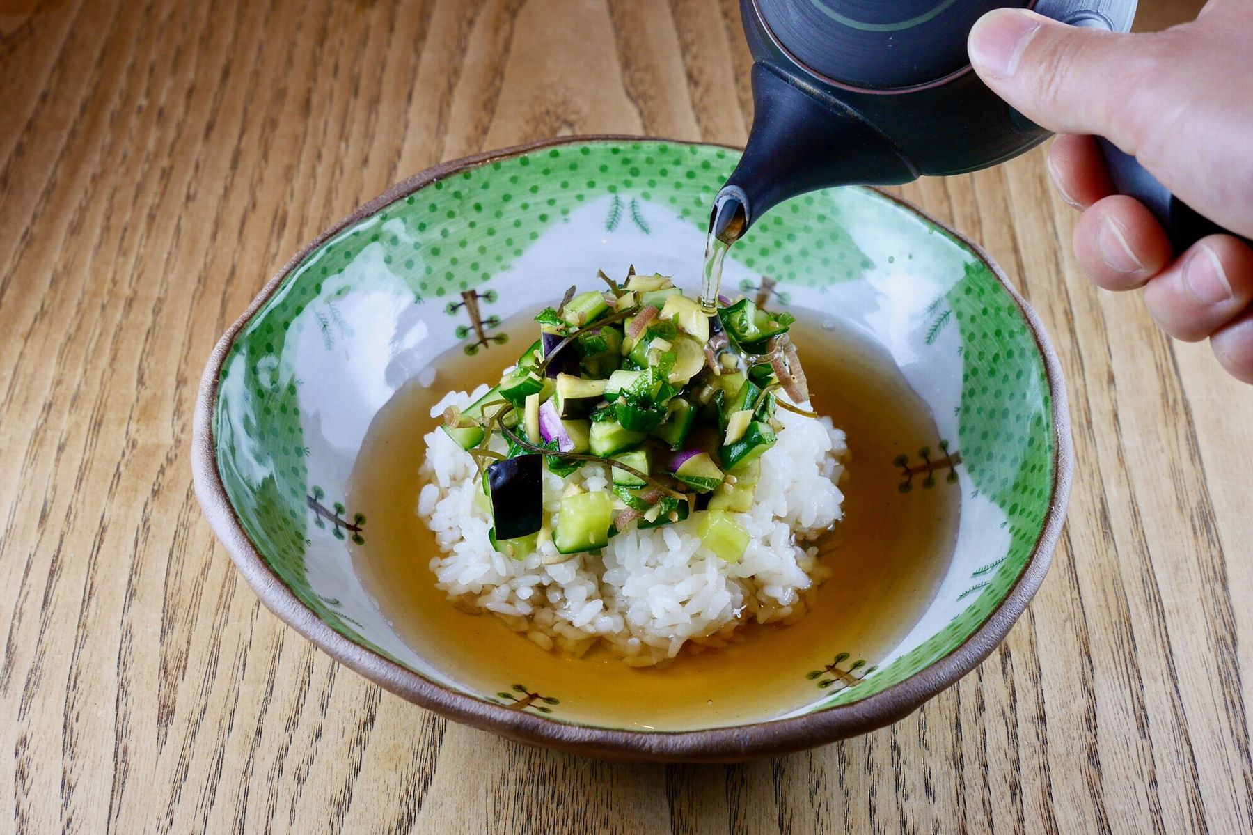 山形の「だし」冷やし麦茶漬け