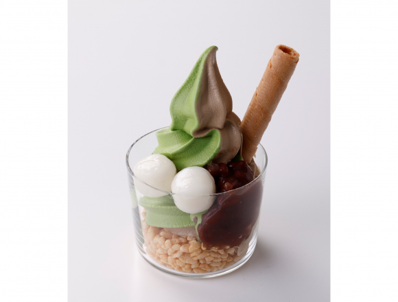 抹茶＆ほうじ茶白玉あずきソフトクリーム